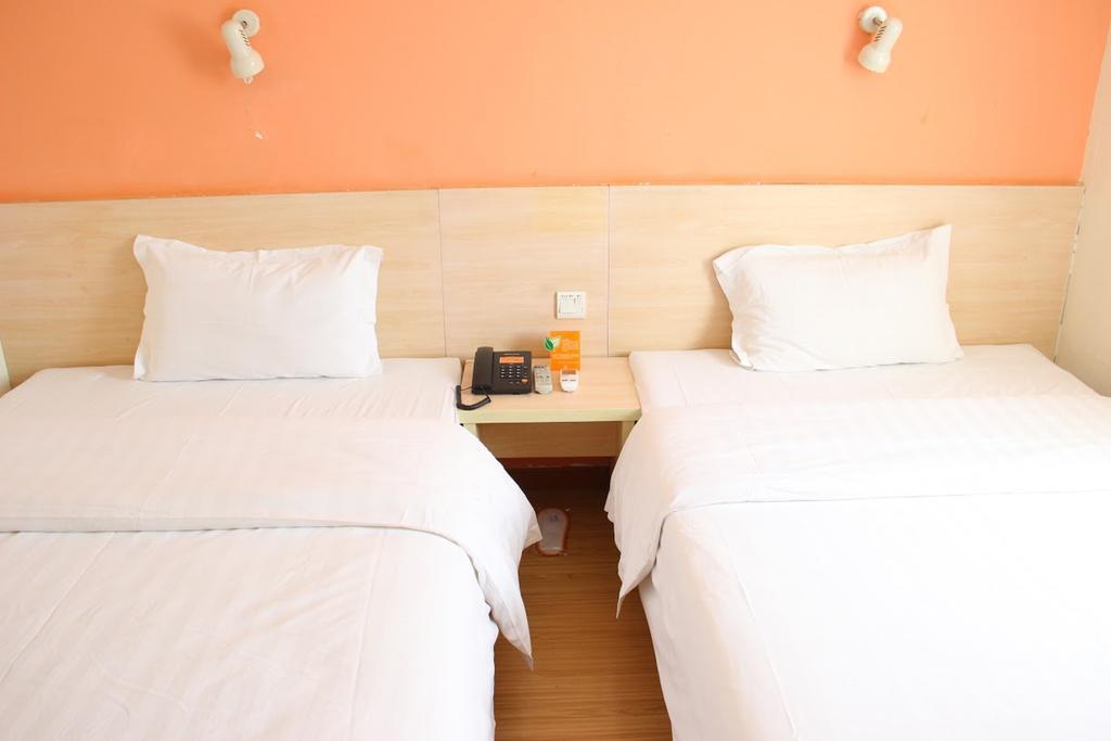 7Days Inn Chongqing Shapingba Pedestrian Street Bagian luar foto